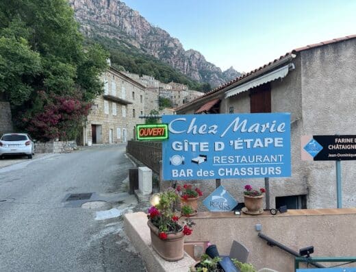 Bar des Chasseurs RESTAURANT Chez Marie