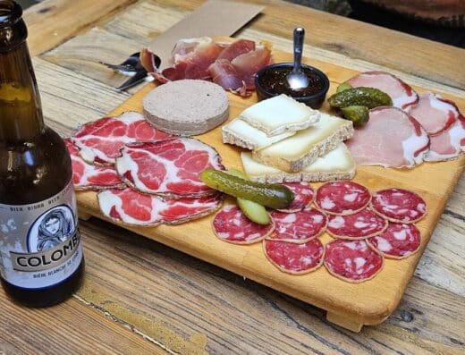 Restaurant – Bar à Vins A Cantinetta