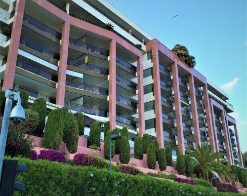 Grand T2 STANDING AJACCIO